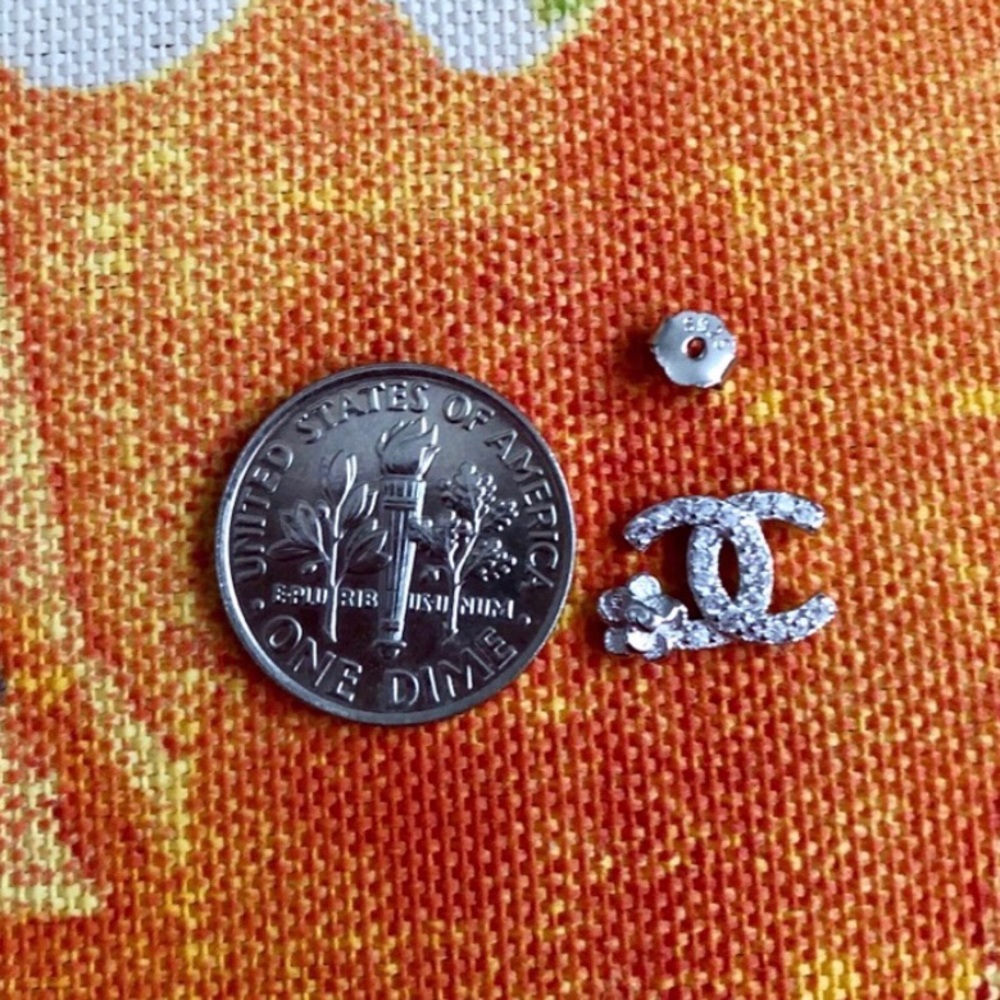 Fashion earrings 8